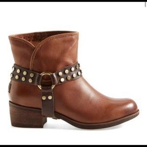 Ugg harness ankle boot